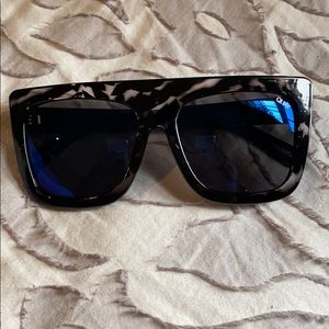 Quay sunglasses cafe racer